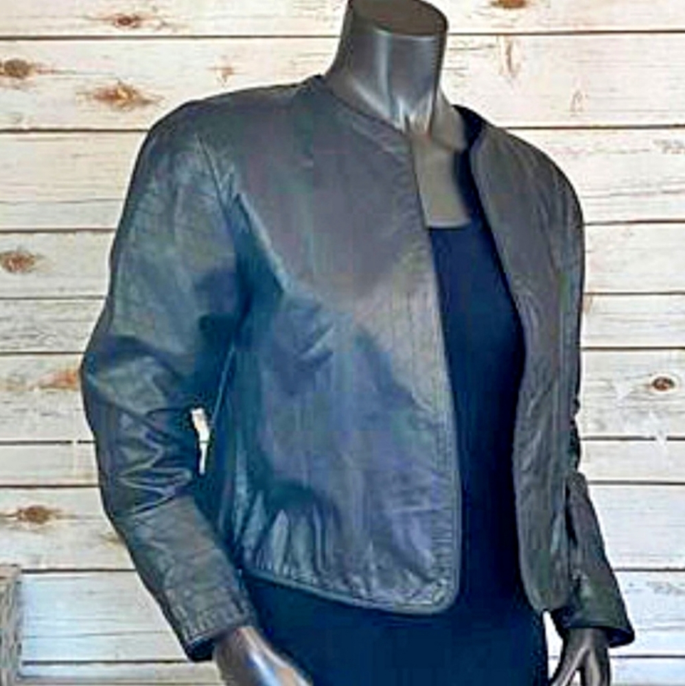 Womens crop leather jacket
